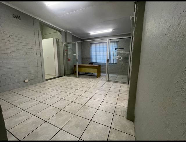 990M² WORKSHOP FOR SALE IN BRAKPAN CENTRAL